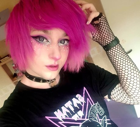 Foto desnuda filtrada de OnlyFans de Maya Fae