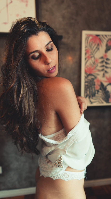 Foto desnuda filtrada de OnlyFans de Little Girlfriend
