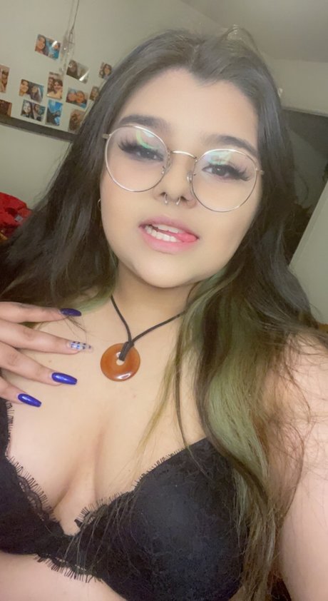 Foto desnuda filtrada de OnlyFans de Bella Anderson