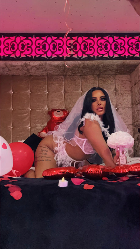 Foto desnuda filtrada de OnlyFans de The 1 Ampamp Only Miss Murphy 