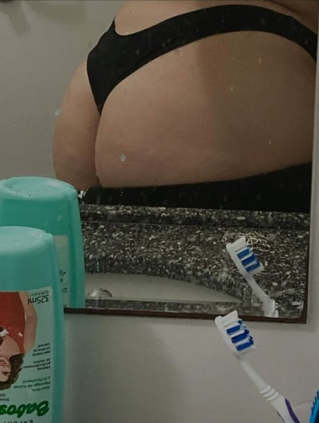 Foto desnuda filtrada de OnlyFans de Sucubo