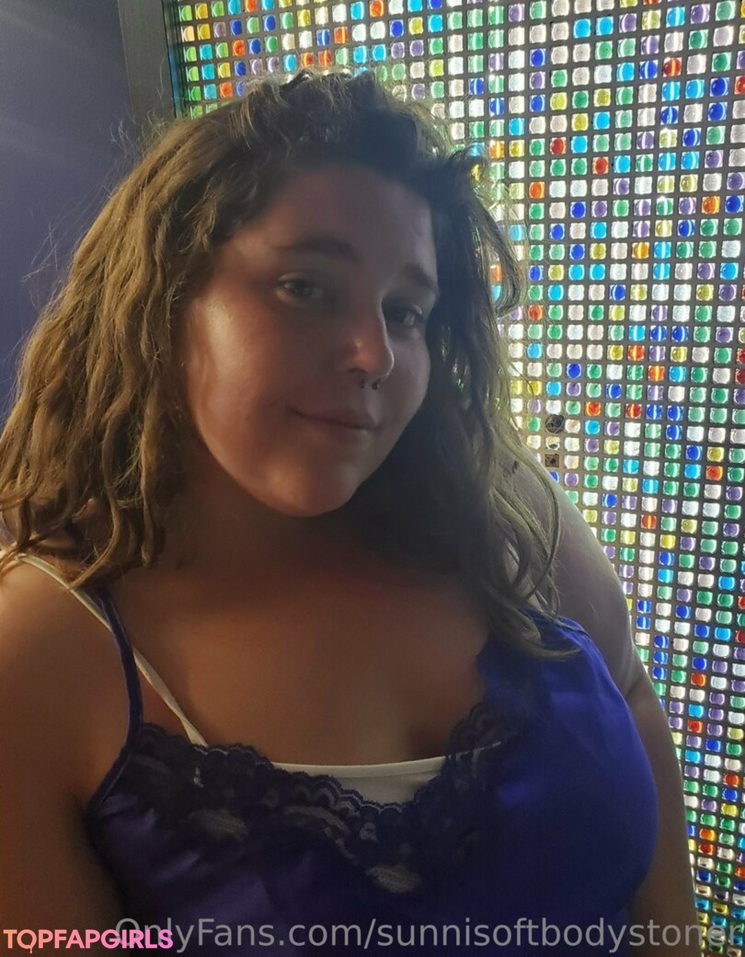 Foto desnuda filtrada de OnlyFans de Sunnisoftbodystoner #312 Foto desnuda filtrada de OnlyFans de Sunnisoftbodystoner #312