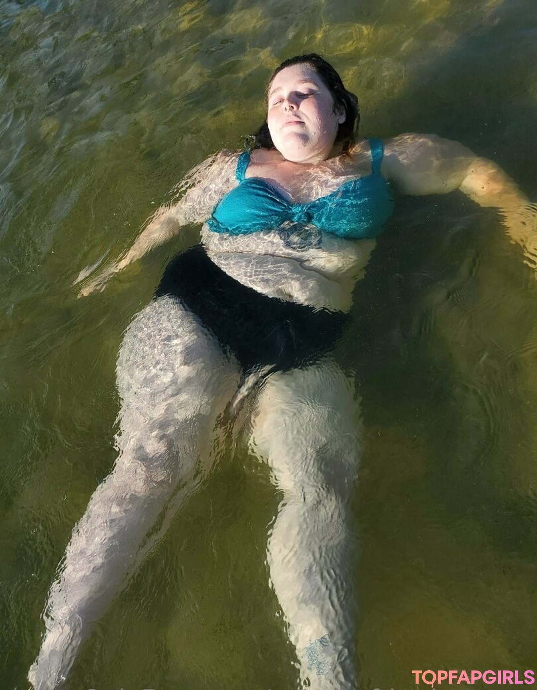 Foto desnuda filtrada de OnlyFans de Sunnisoftbodystoner #351 Foto desnuda filtrada de OnlyFans de Sunnisoftbodystoner #351