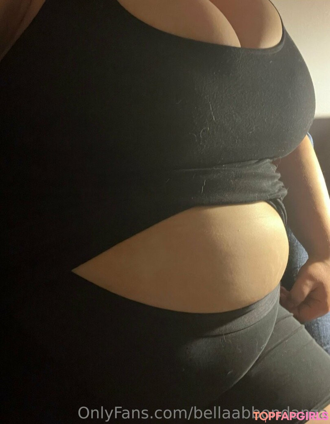 Foto desnuda filtrada de OnlyFans de Bellaabbondanza #201 Foto desnuda filtrada de OnlyFans de Bellaabbondanza #201