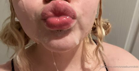 Snowbunni444