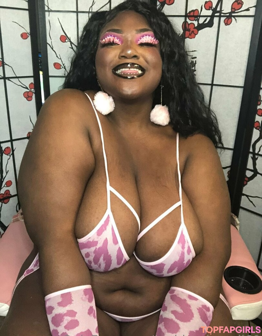 Foto desnuda filtrada de OnlyFans de Kianakakez #9 Foto desnuda filtrada de OnlyFans de Kianakakez #9