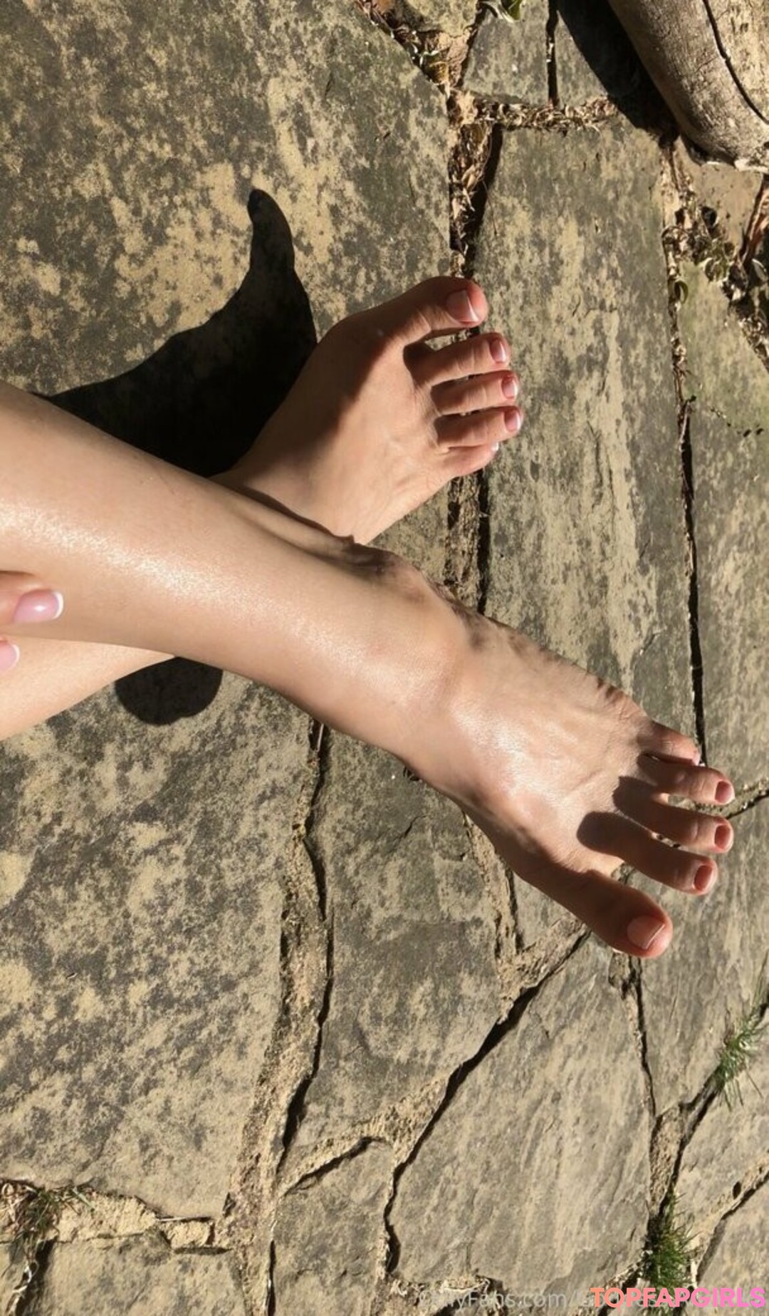 Foto desnuda filtrada de OnlyFans de Angelikarougefree #16 Foto desnuda filtrada de OnlyFans de Angelikarougefree #16