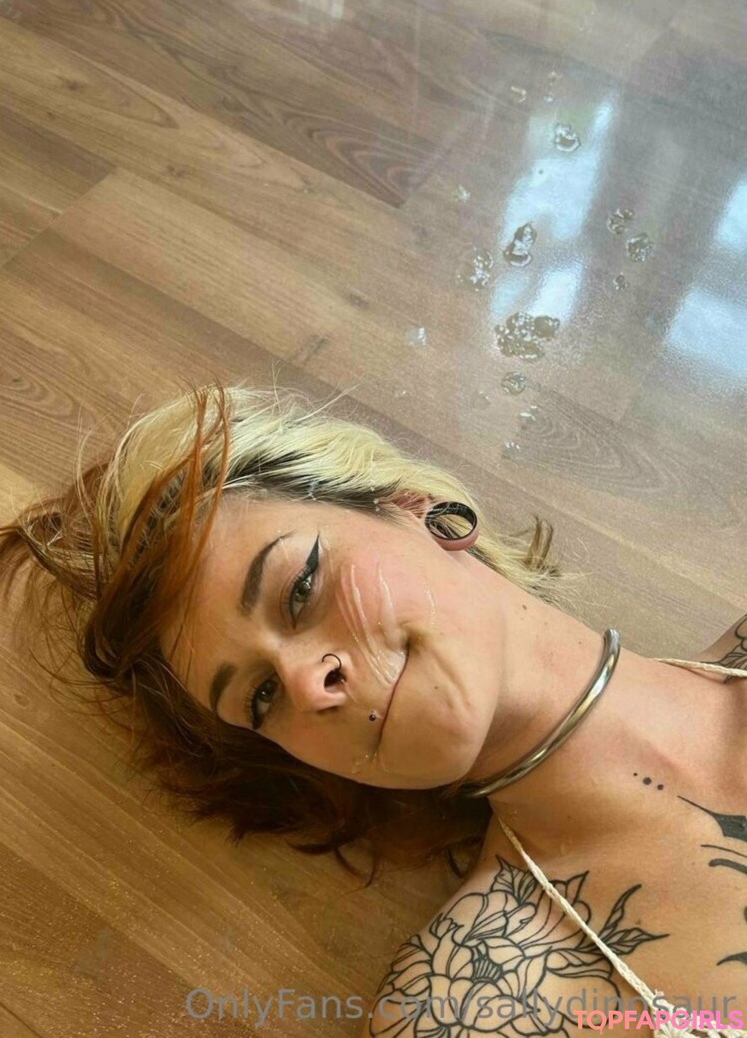 Foto desnuda filtrada de OnlyFans de Sallydinosaur #76 Foto desnuda filtrada de OnlyFans de Sallydinosaur #76
