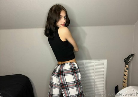 Foto desnuda filtrada de OnlyFans de Kinsleywyatt1