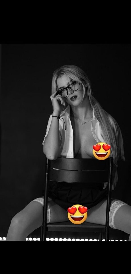 Natashaxof