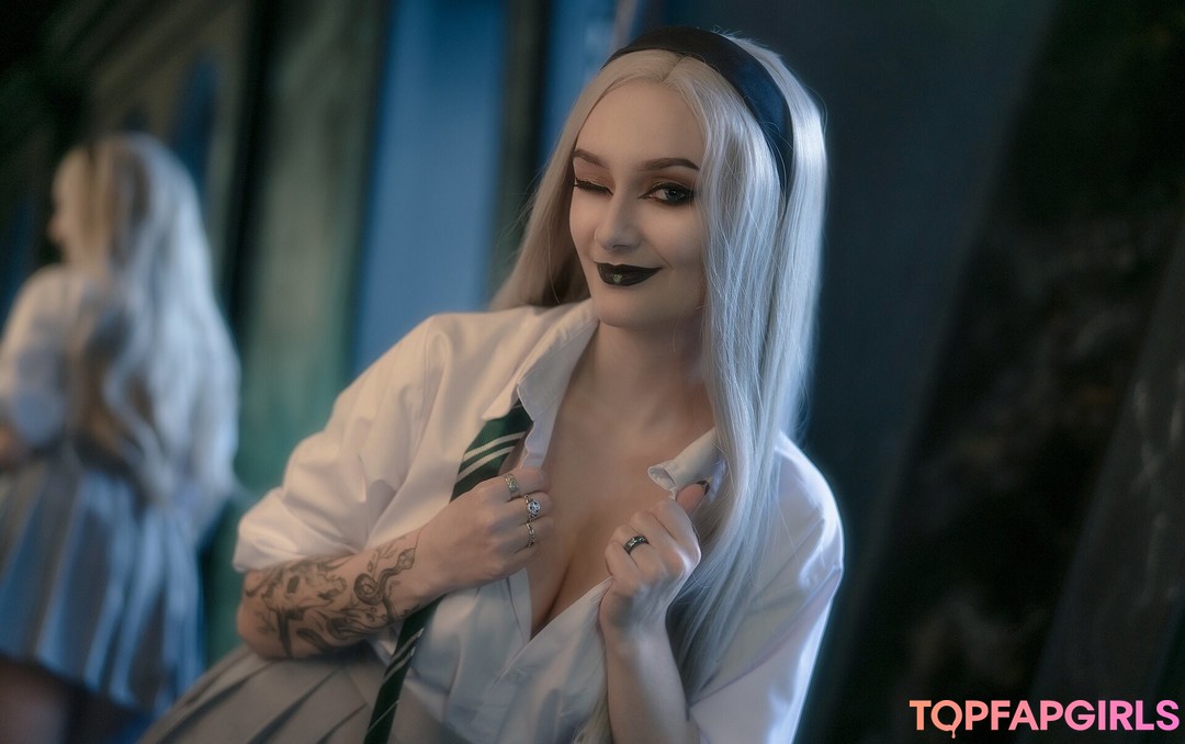 Foto desnuda filtrada de OnlyFans de Vixena Siren #156 Foto desnuda filtrada de OnlyFans de Vixena Siren #156