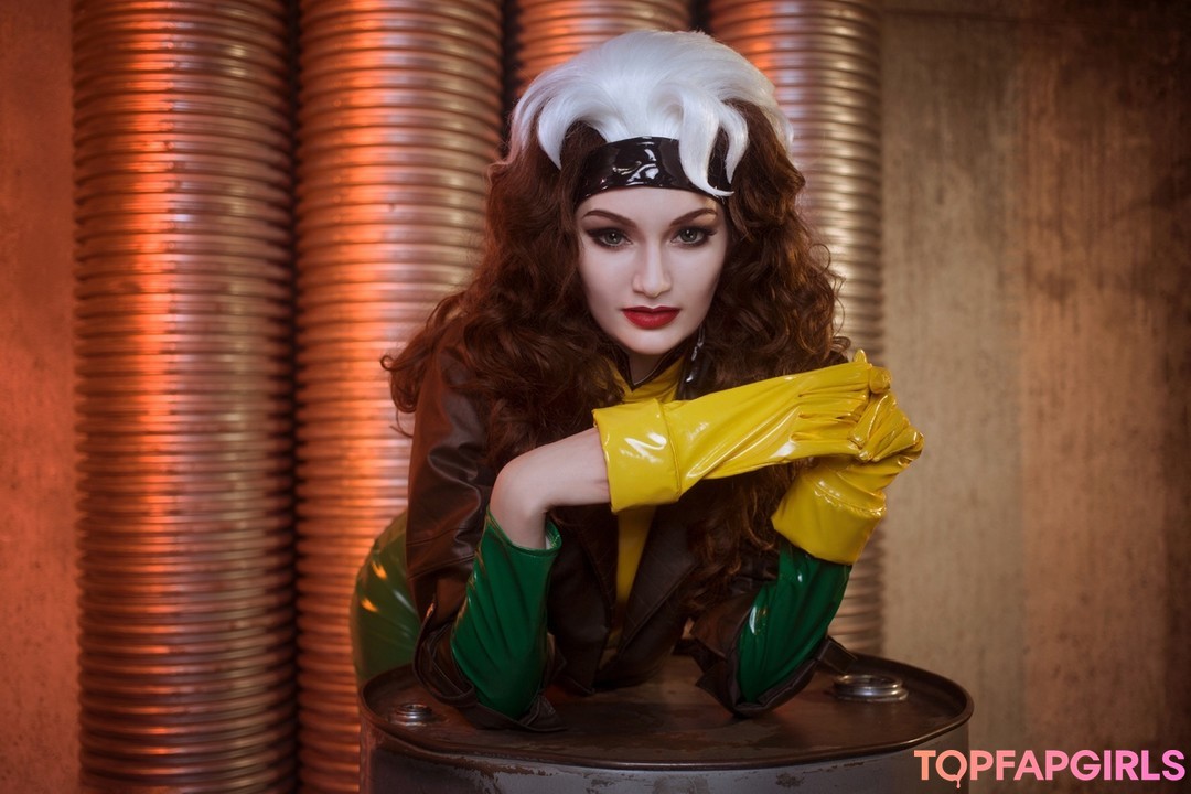 Foto desnuda filtrada de OnlyFans de Vixena Siren #584 Foto desnuda filtrada de OnlyFans de Vixena Siren #584