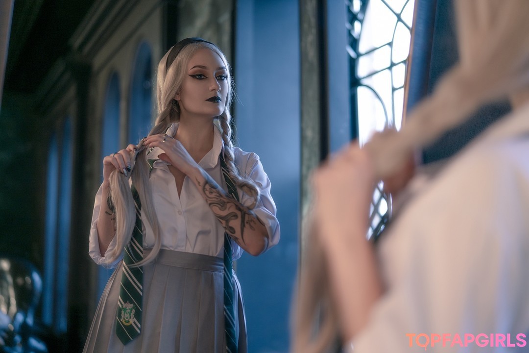 Foto desnuda filtrada de OnlyFans de Vixena Siren #649 Foto desnuda filtrada de OnlyFans de Vixena Siren #649