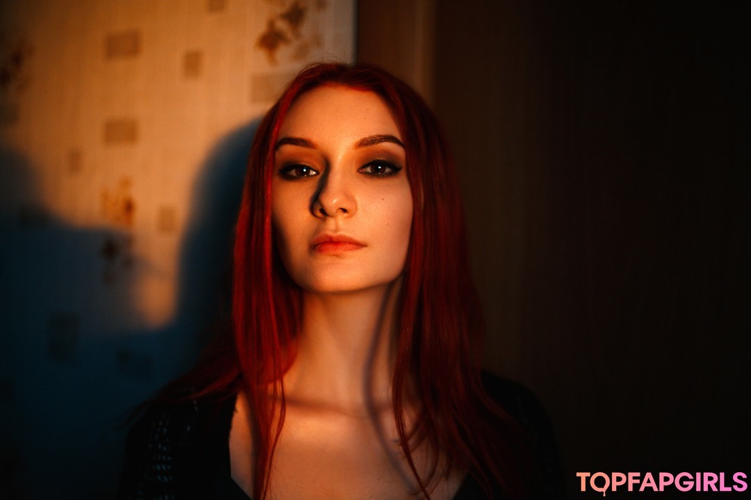 Foto desnuda filtrada de OnlyFans de Vixena Siren #655 Foto desnuda filtrada de OnlyFans de Vixena Siren #655