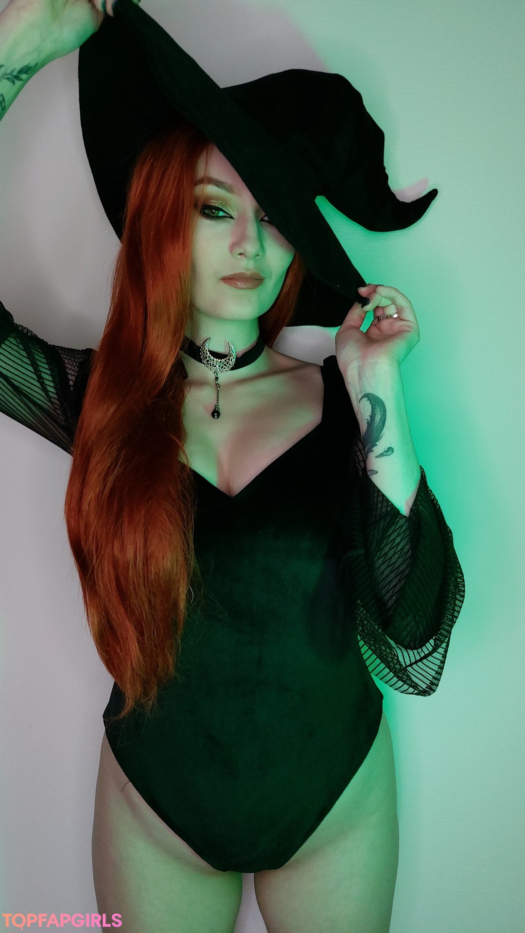 Foto desnuda filtrada de OnlyFans de Vixena Siren #690 Foto desnuda filtrada de OnlyFans de Vixena Siren #690