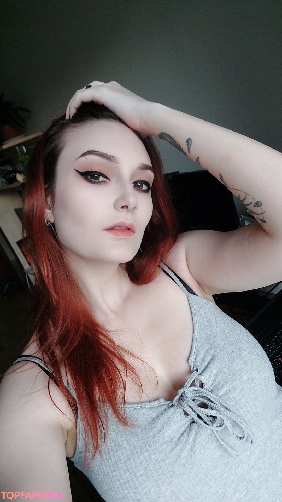 Foto desnuda filtrada de OnlyFans de Vixena Siren #897 Foto desnuda filtrada de OnlyFans de Vixena Siren #897