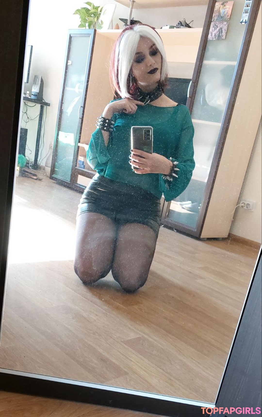 Foto desnuda filtrada de OnlyFans de Vixena Siren #926 Foto desnuda filtrada de OnlyFans de Vixena Siren #926