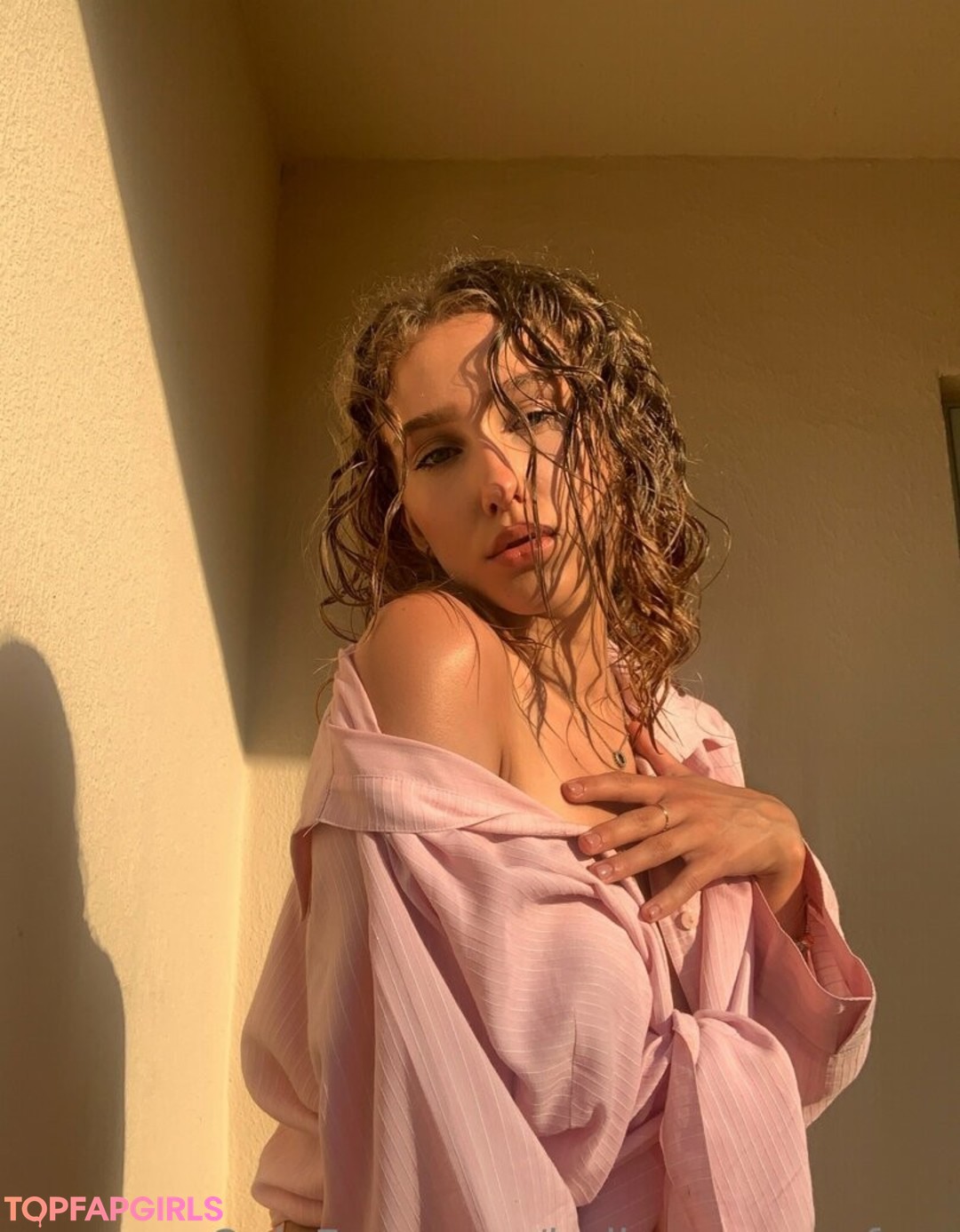 Foto desnuda filtrada de OnlyFans de Bellacooperfree #36 Foto desnuda filtrada de OnlyFans de Bellacooperfree #36