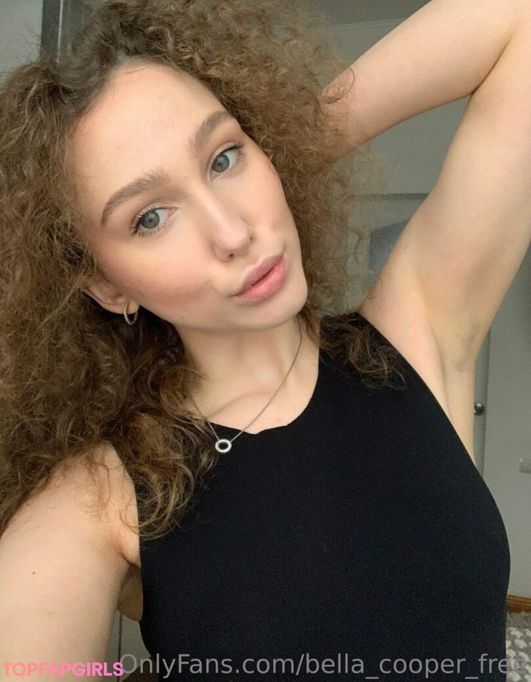 Foto desnuda filtrada de OnlyFans de Bellacooperfree #43 Foto desnuda filtrada de OnlyFans de Bellacooperfree #43