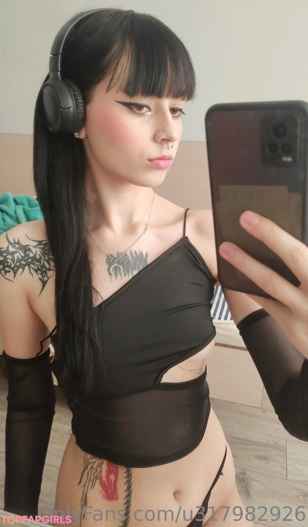 Foto desnuda filtrada de OnlyFans de Nefertitixxx #59 Foto desnuda filtrada de OnlyFans de Nefertitixxx #59