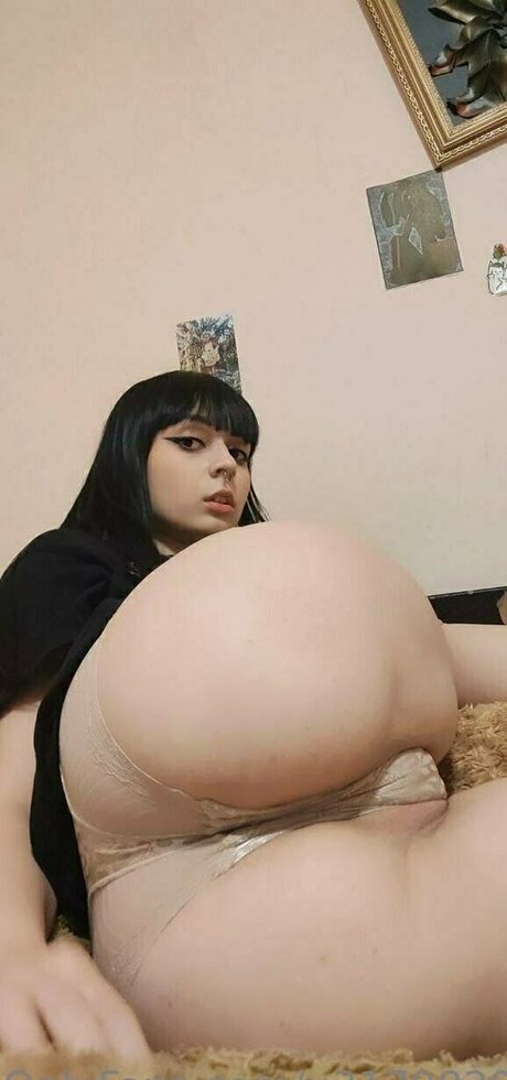Nefer_titi_xxx