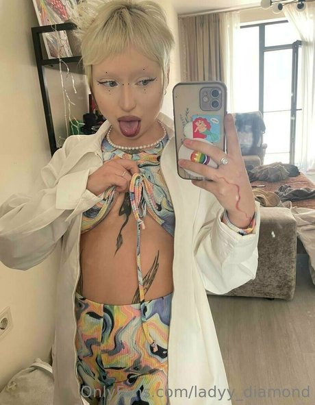 Ladyy_diamond