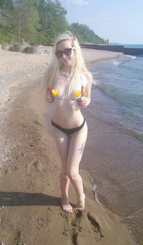 Foto desnuda filtrada de OnlyFans de Kinkynyrafree