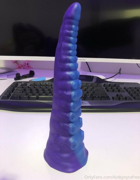 Foto desnuda filtrada de OnlyFans de Kinkynyrafree