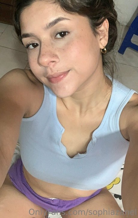 Foto desnuda filtrada de OnlyFans de Sophiazanel