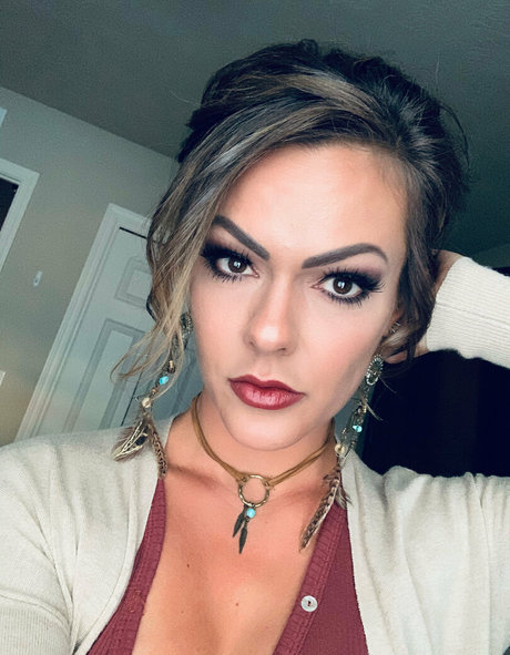 Ailadonovannn