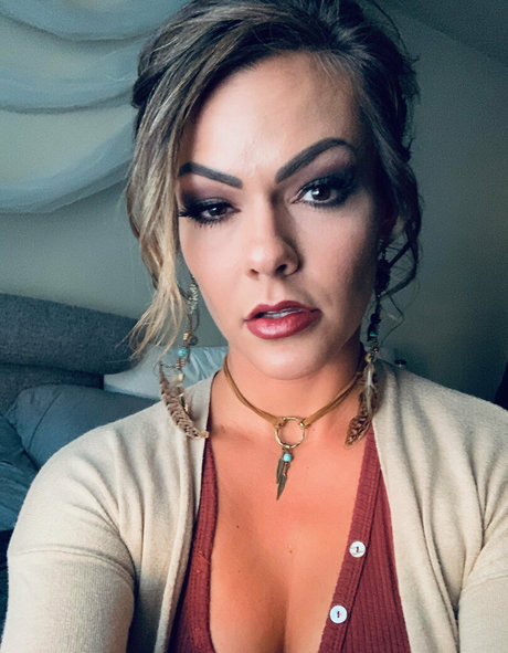 Ailadonovannn