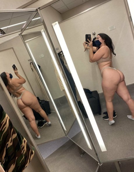 Hannahnicholekast_