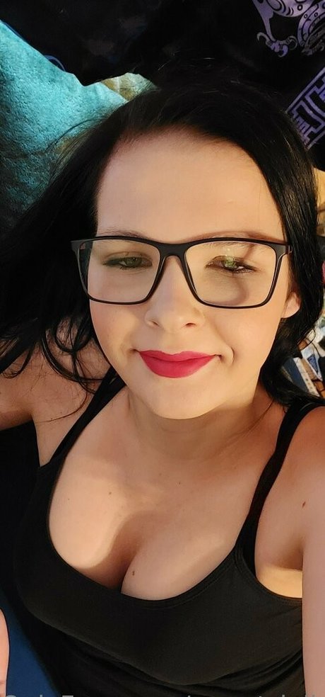 Sweet_lollypopgirl
