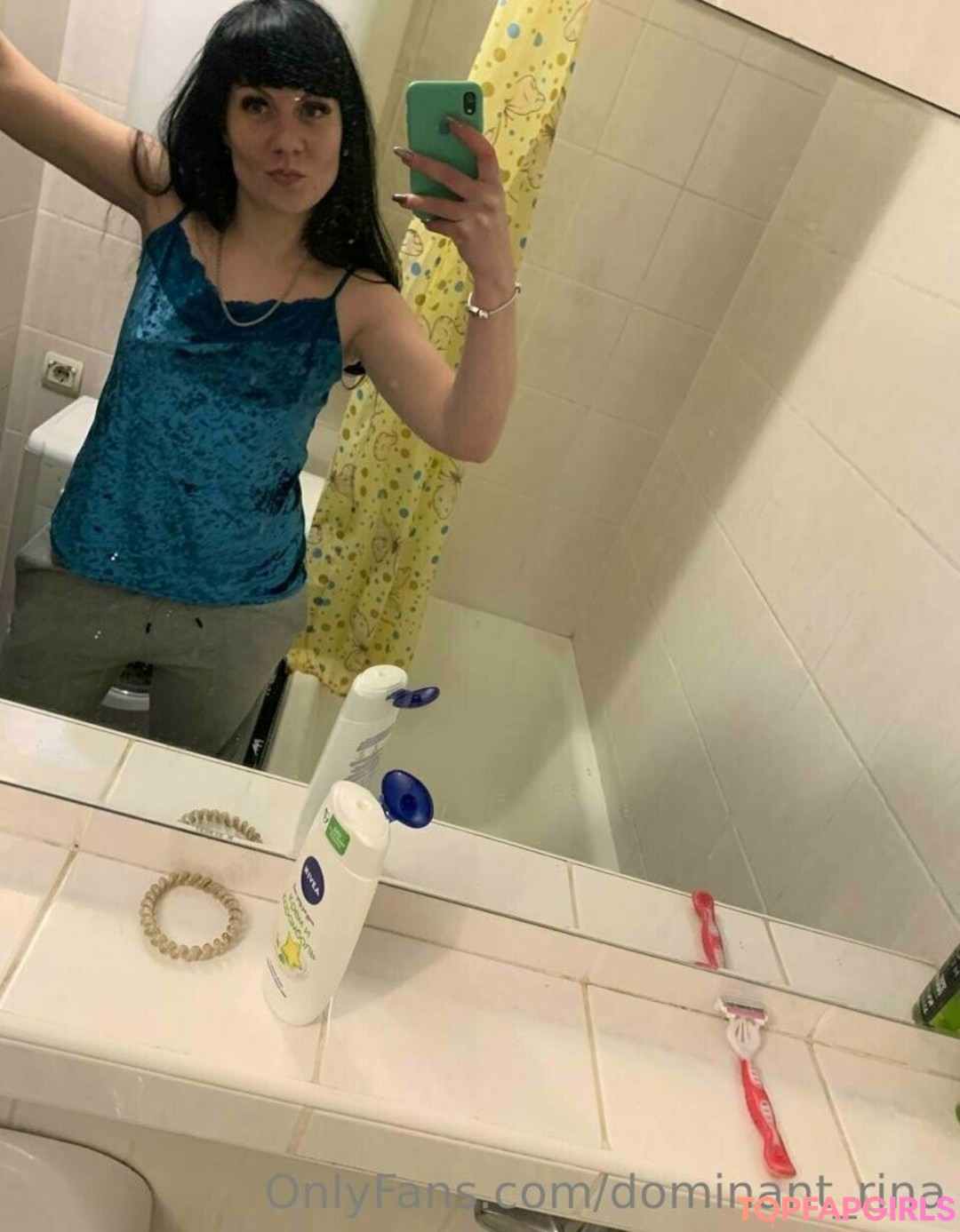 Foto desnuda filtrada de OnlyFans de Dominantrina #37 Foto desnuda filtrada de OnlyFans de Dominantrina #37