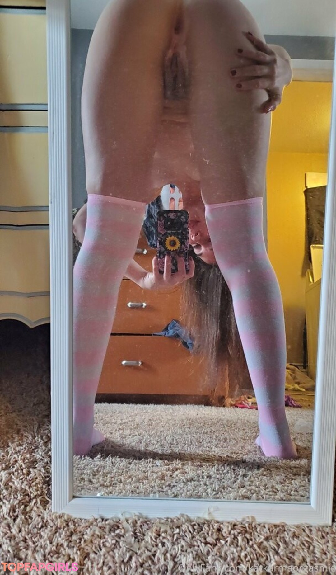 Foto desnuda filtrada de OnlyFans de Katkarmaorgasmic #112 Foto desnuda filtrada de OnlyFans de Katkarmaorgasmic #112