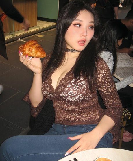 Vicki Mranrr