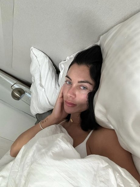 Cally Jane Beech
