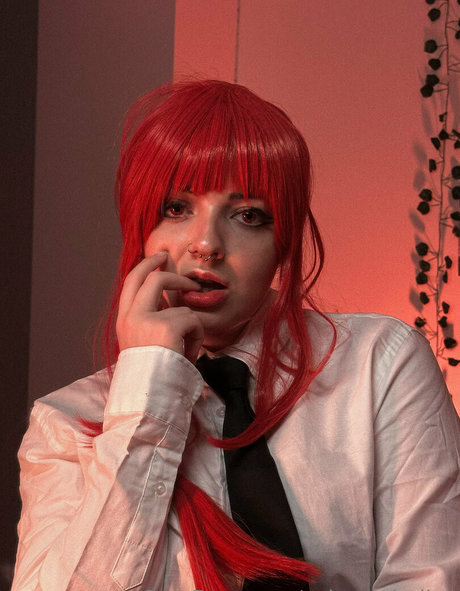 Salems_hailey
