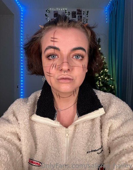 Salems_hailey