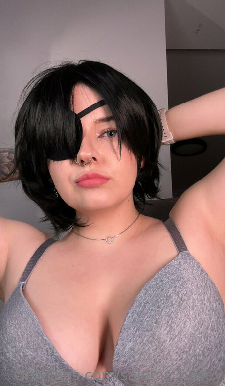 Foto desnuda filtrada de OnlyFans de Salemshailey