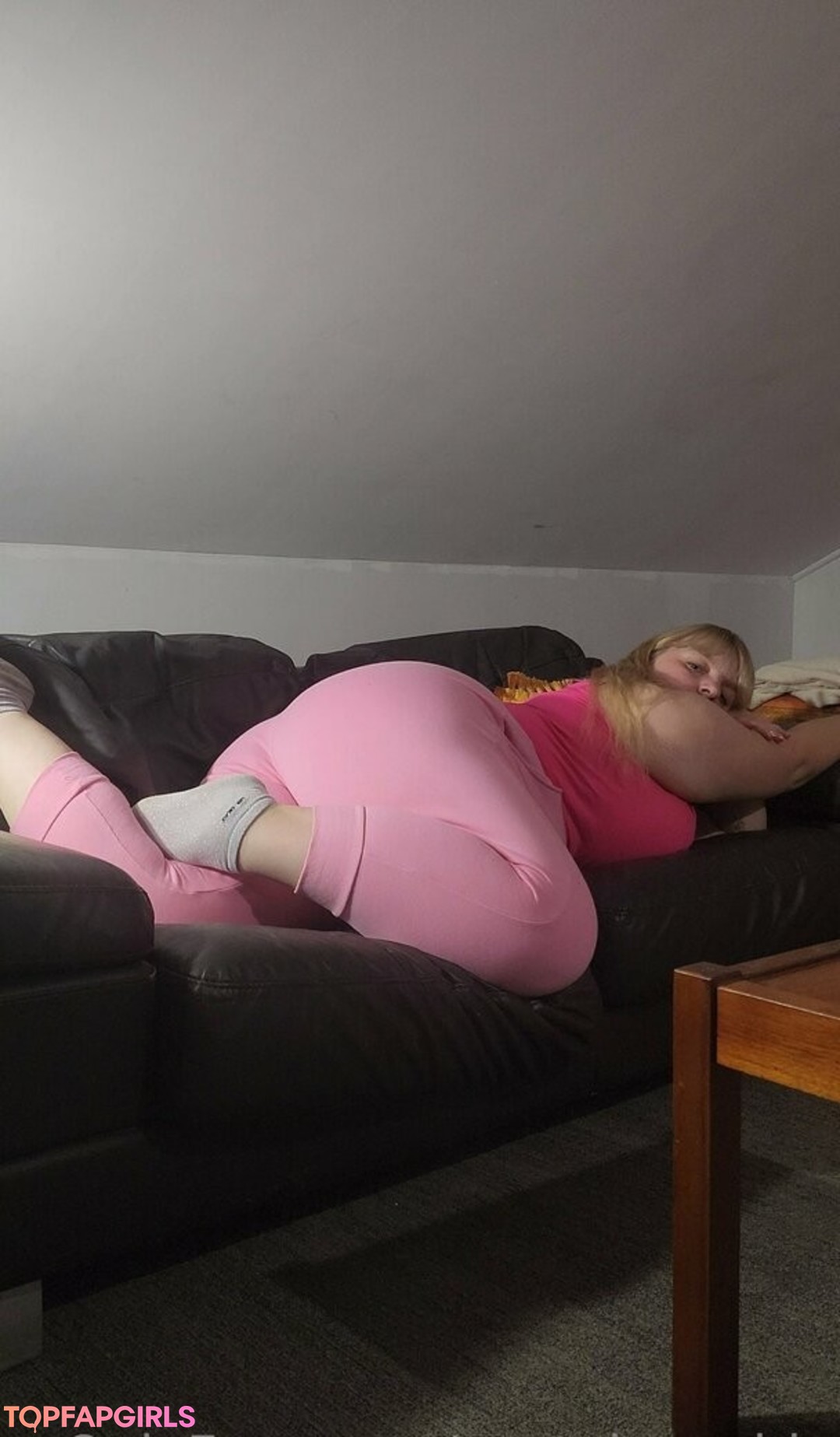 Foto desnuda filtrada de OnlyFans de Pastelpeachie #114 Foto desnuda filtrada de OnlyFans de Pastelpeachie #114