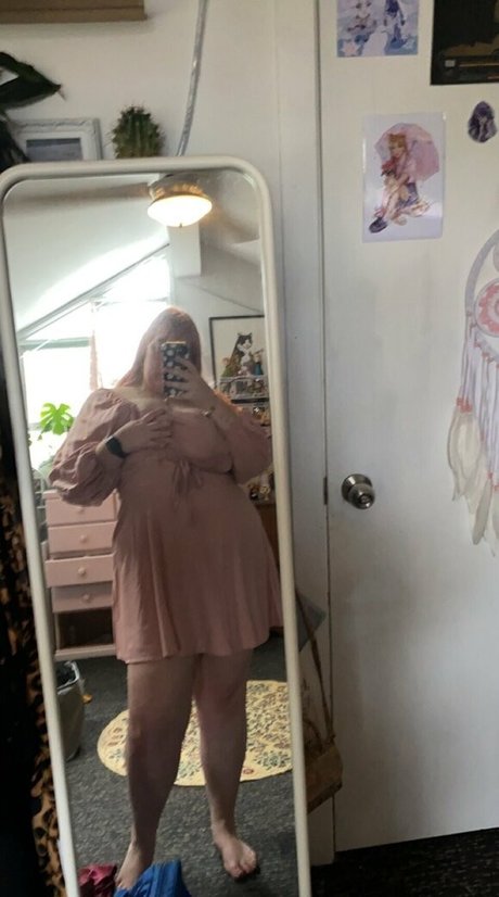 Foto desnuda filtrada de OnlyFans de Pastelpeachie