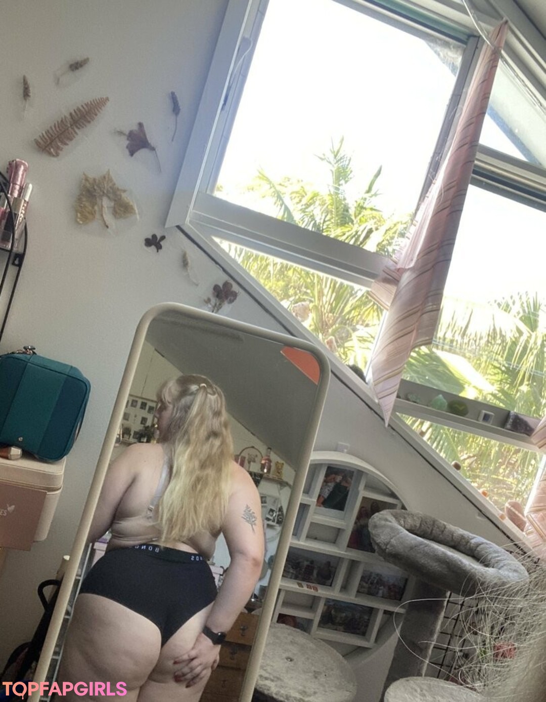 Foto desnuda filtrada de OnlyFans de Pastelpeachie #8 Foto desnuda filtrada de OnlyFans de Pastelpeachie #8