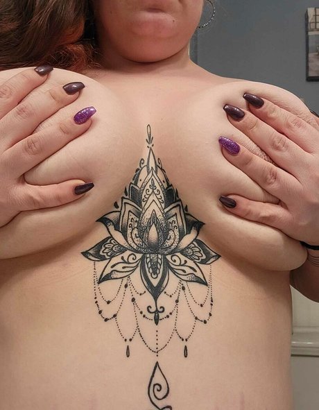Foto desnuda filtrada de OnlyFans de Kreamsicle Kitty