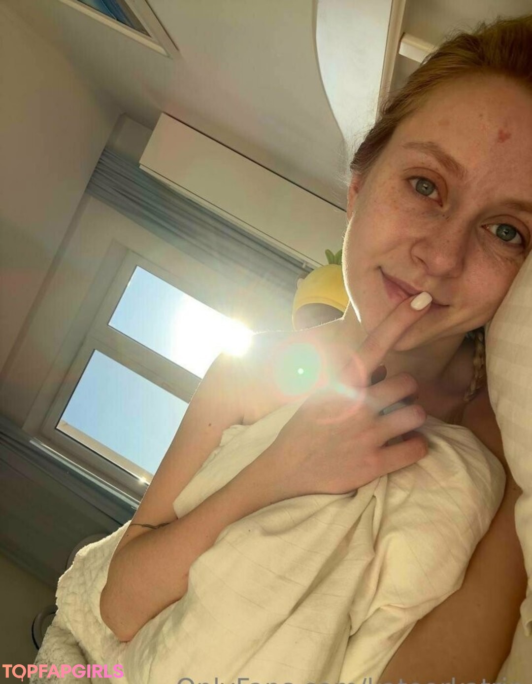 Foto desnuda filtrada de OnlyFans de Kateorkatrin #294 Foto desnuda filtrada de OnlyFans de Kateorkatrin #294