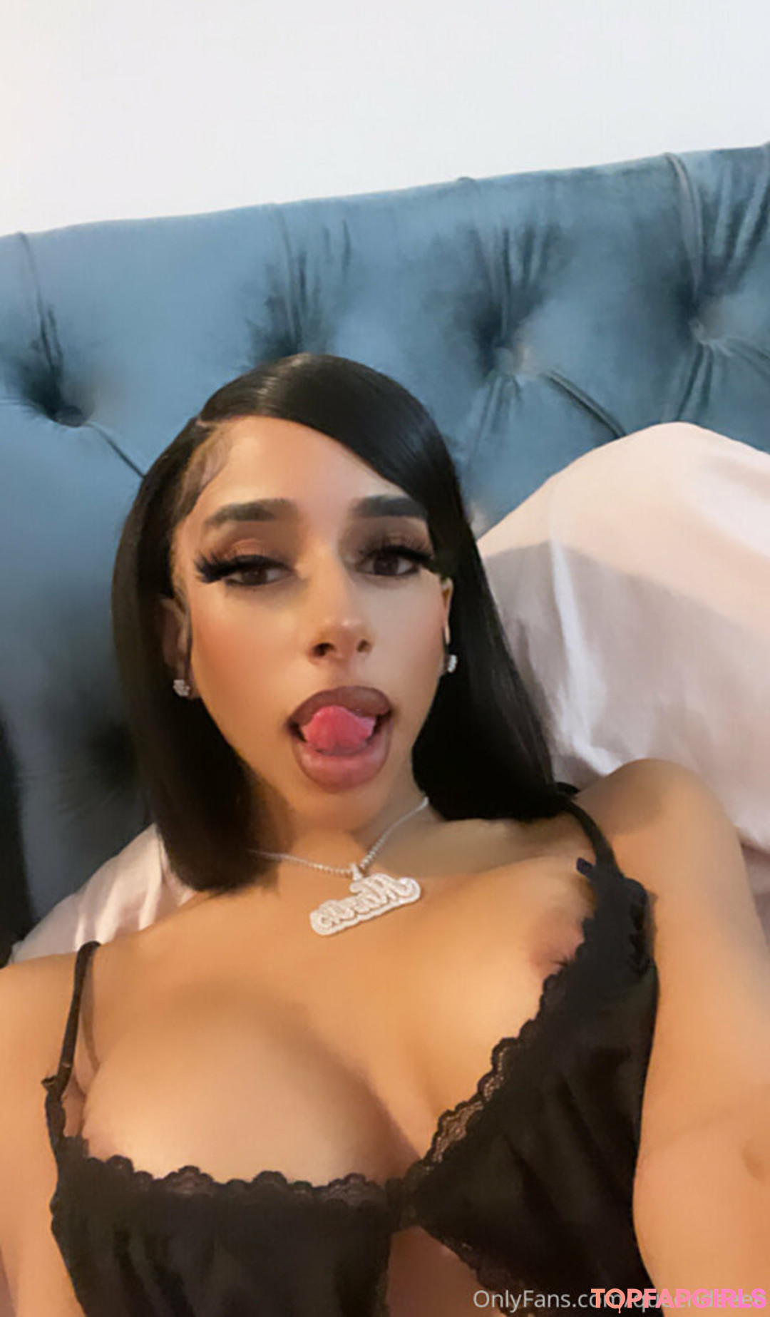 Foto desnuda filtrada de OnlyFans de Onlymariss #46 Foto desnuda filtrada de OnlyFans de Onlymariss #46