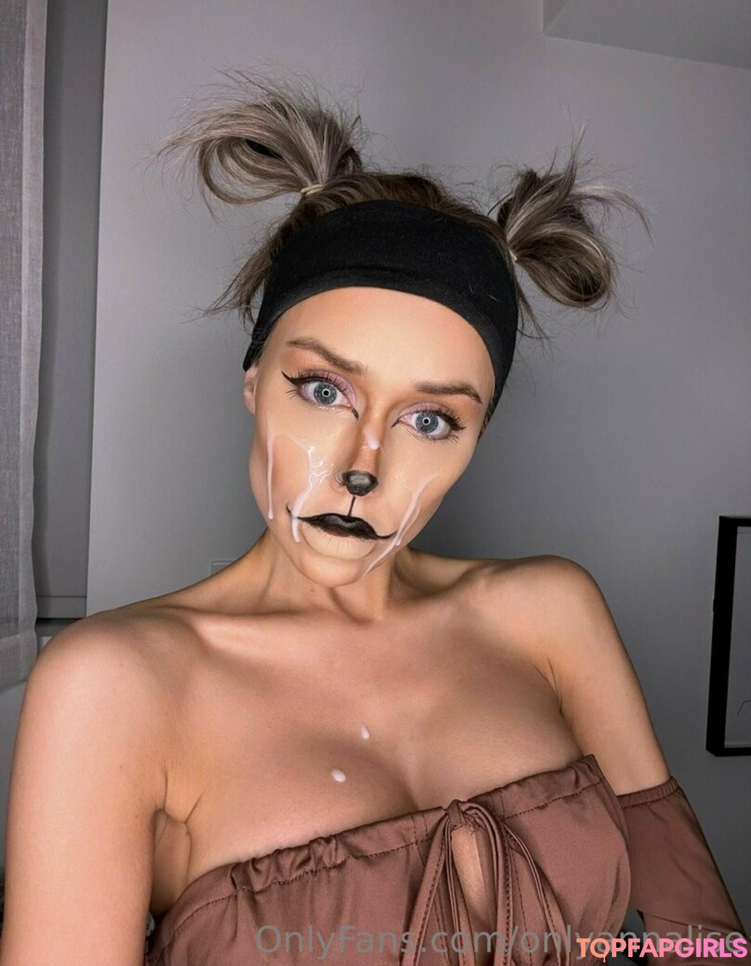 Foto desnuda filtrada de OnlyFans de Onlyannalise #28 Foto desnuda filtrada de OnlyFans de Onlyannalise #28