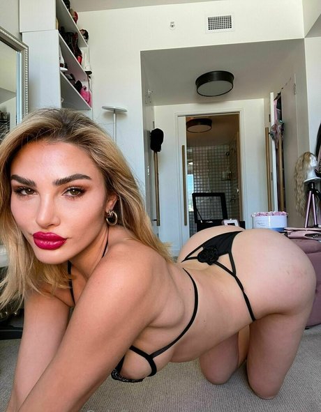 Misskenzieanne