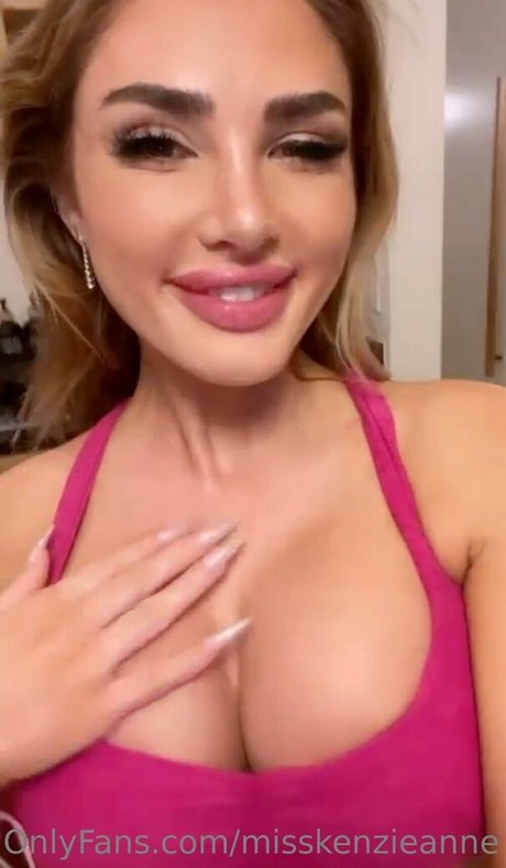 Misskenzieanne