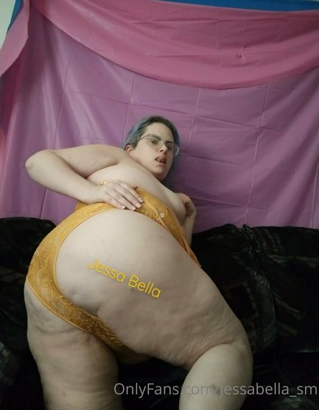 Jessabella_sm